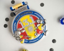 WDW half medal 2018